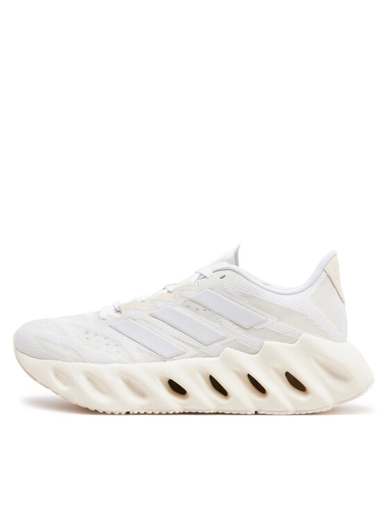 adidas Взуття для бігу adidas Switch FWD Running ID1789 Білий