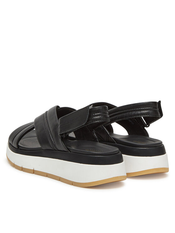 Clarks Босоніжки Clarks Tuscan Cross 26182233 Чорний