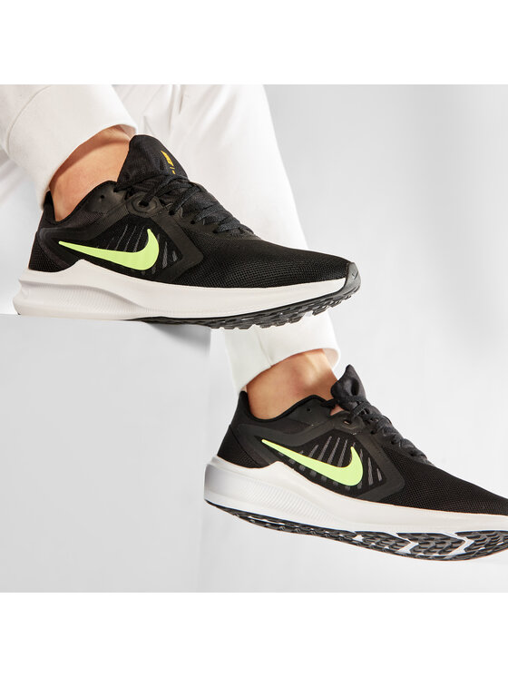 Nike Pantofi pentru alergare Nike Downshifter 10 CI9981 009 Negru