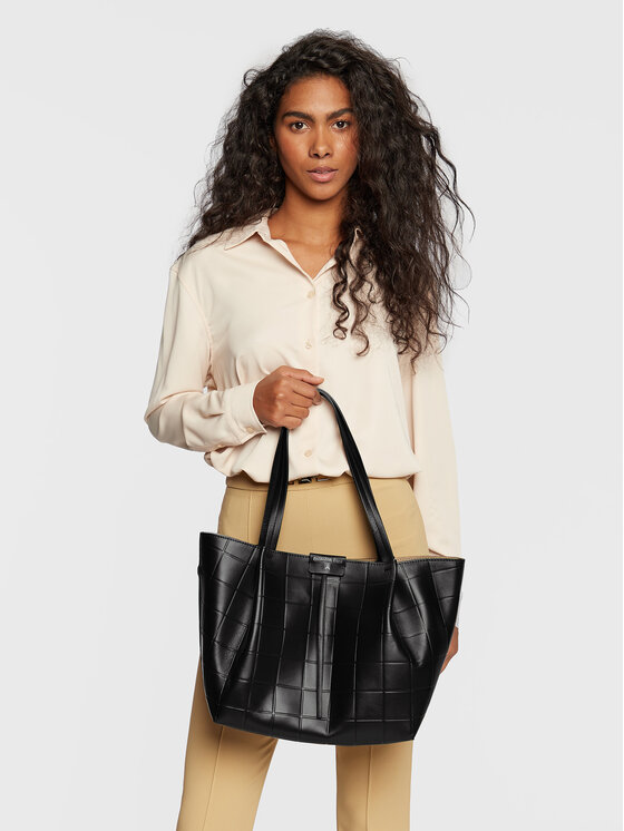 Patrizia Pepe Сумка Patrizia Pepe 8B8895/L046-K103 Чорний
