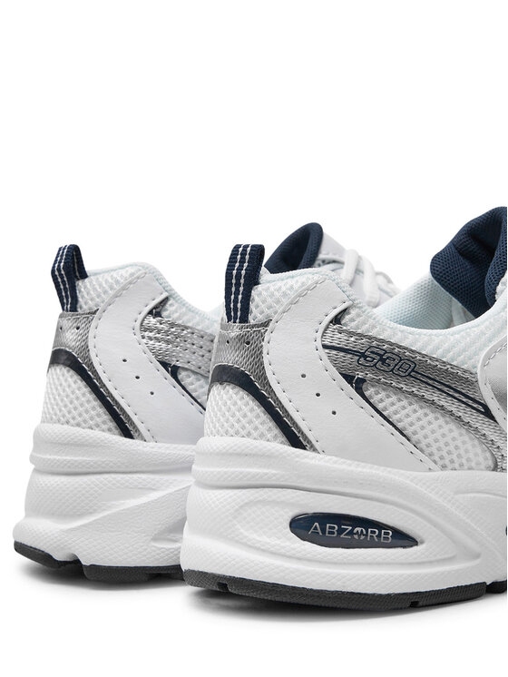New Balance Sneakersy New Balance GR530SB1 Biały