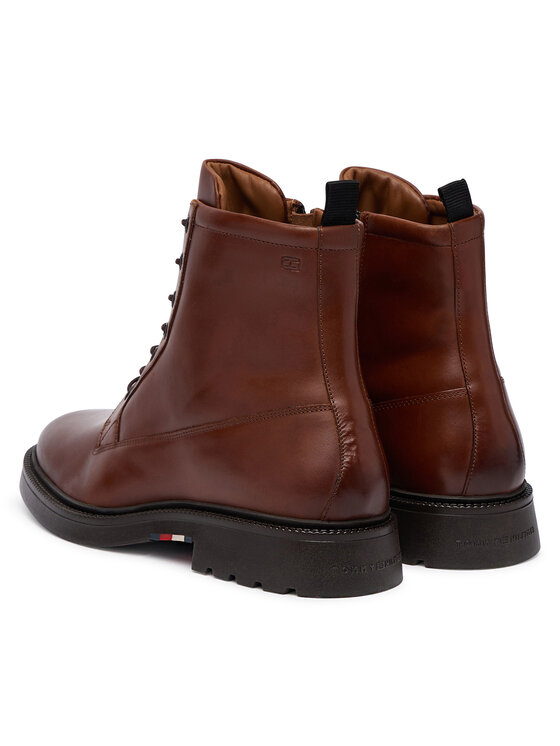 Tommy Hilfiger Šnurovacia obuv Tommy Hilfiger Corporate Casual Lth Boot FM0FM06174 Hnedá