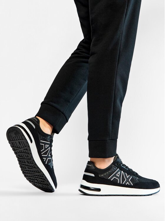 Armani Exchange Снікерcи Armani Exchange XUX090 XV276 00002 Чорний