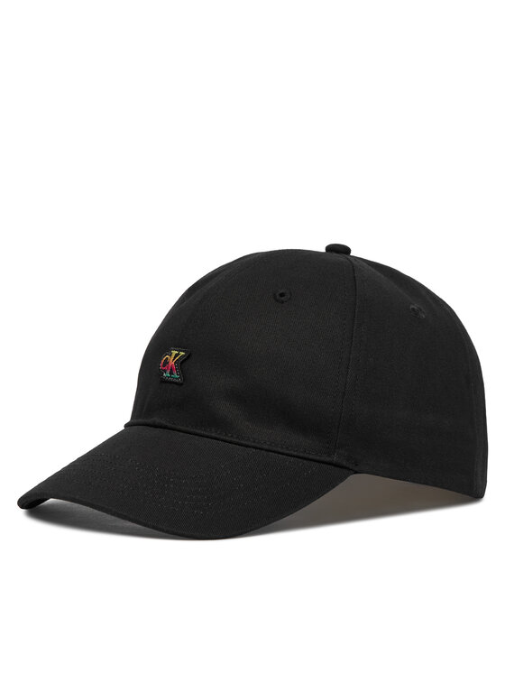 Calvin Klein Cepure ar nagu Calvin Klein Iridecent LV04D5133G Melns