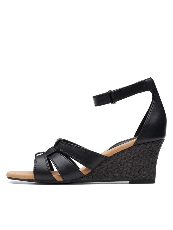 Clarks Босоніжки Clarks Kyarra Joy 26171242 Чорний