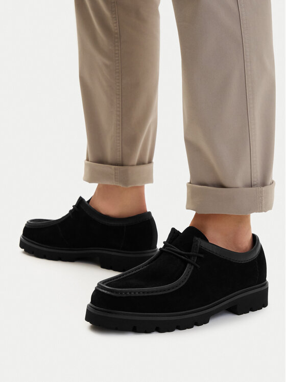 Clarks Туфлі Clarks Cleyhill Seam 26186418 Чорний