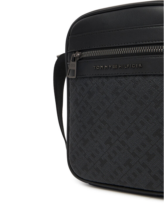 Tommy Hilfiger Мъжка чантичка Tommy Hilfiger AM0AM13493 Черен