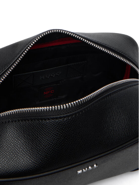 HUGO Neseser HUGO Go-Bag 50572706 Crna