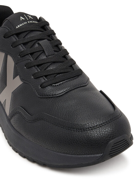 Armani Exchange Снікерcи Armani Exchange XM001683 AF17360 FC074 Чорний