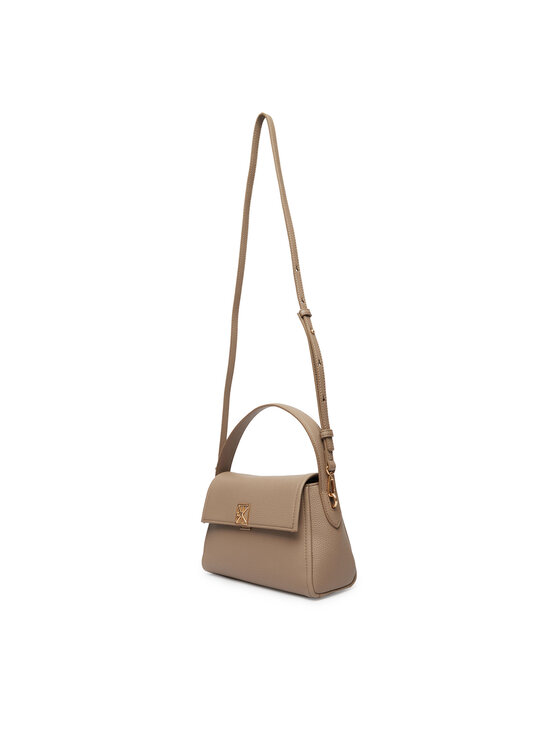 Calvin Klein Kabelka Calvin Klein Emblem Hw Pebble Shoulder Bag 25 LV04F3425G Béžová