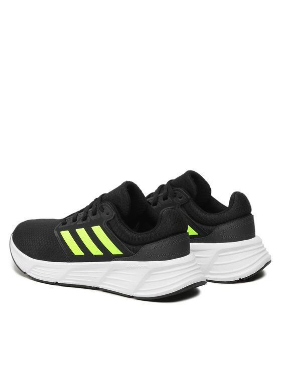 adidas Взуття для бігу adidas Galaxy 6 IE1974 Чорний
