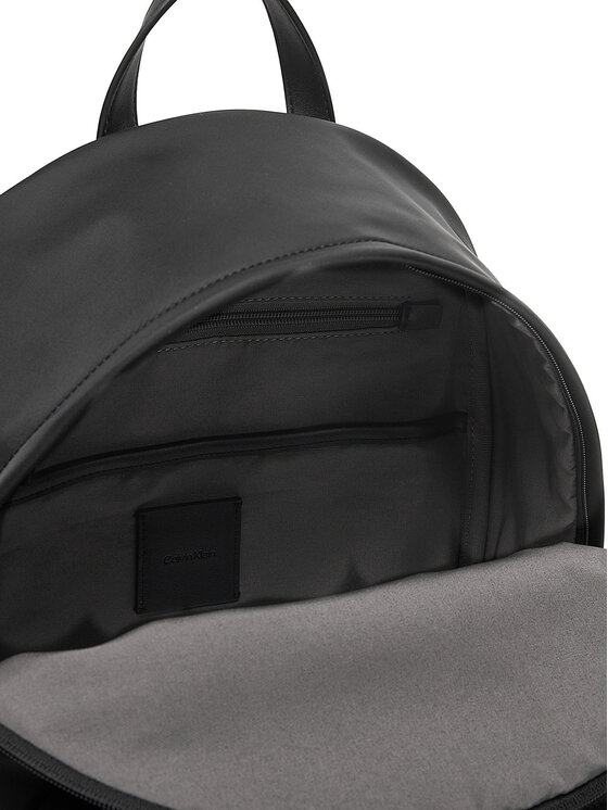Calvin Klein Plecak Calvin Klein Sleek Round Backpack LV04D3143G Czarny