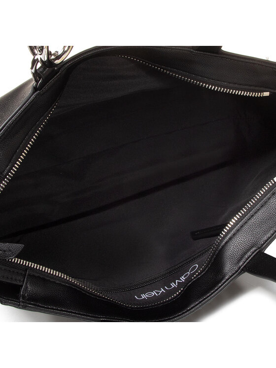 Calvin Klein Táska Calvin Klein Ck Chain Shopper K60K606684 Fekete