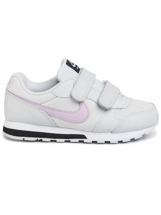 Nike Снікерcи Nike Md Runner 2 (Psv) 807317 019 Сірий