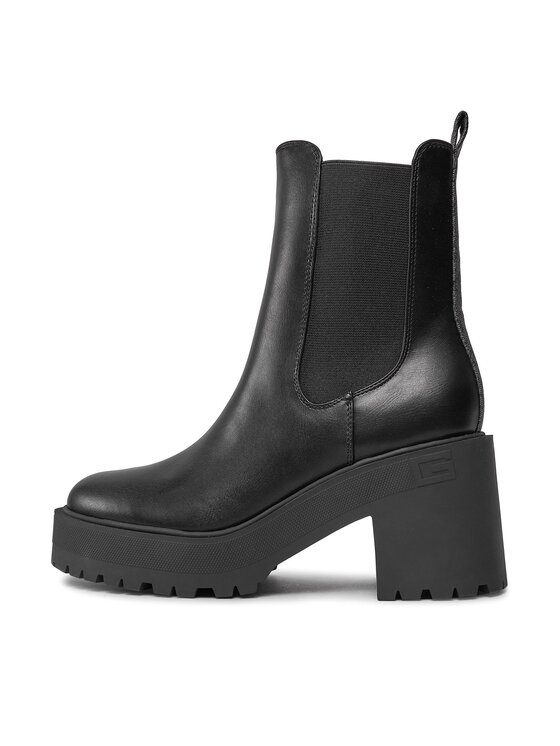 Guess Škornji Guess Lucah2 FL8L2H LEA10 Črna