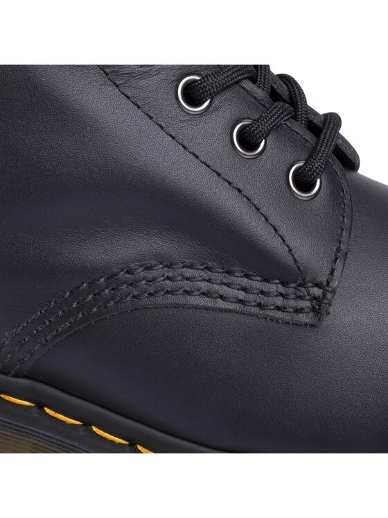 Dr. Martens Берци Dr. Martens 1460 11822002 Чорний