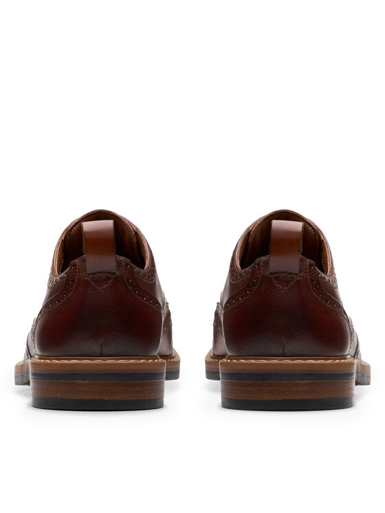 Clarks Туфлі Clarks Aldwin Limit 26178428 Коричневий