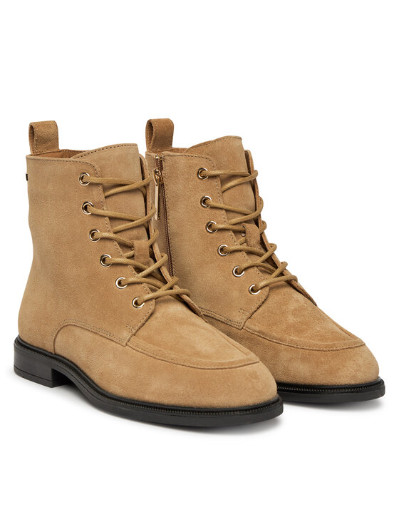 Tommy Hilfiger Bakancs Tommy Hilfiger Enamel Flag Suede Lace-Up Boot FW0FW09681 Világosbarna