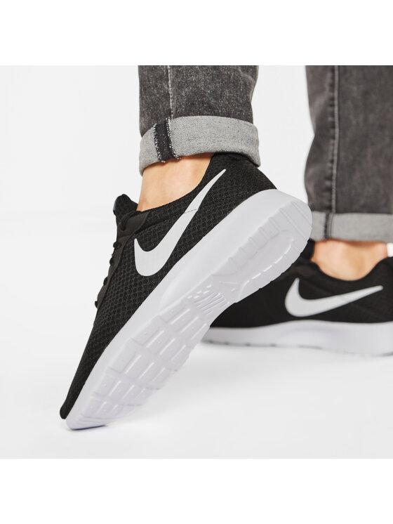 Nike Sneakers Nike Tanjun 812654 011 Nero
