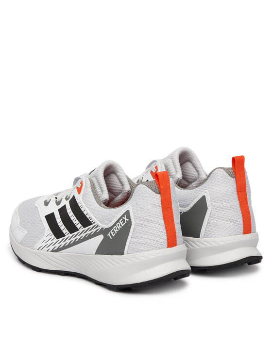 adidas Трекінгові черевики adidas Terrex Tracefinder JS0844 Сірий