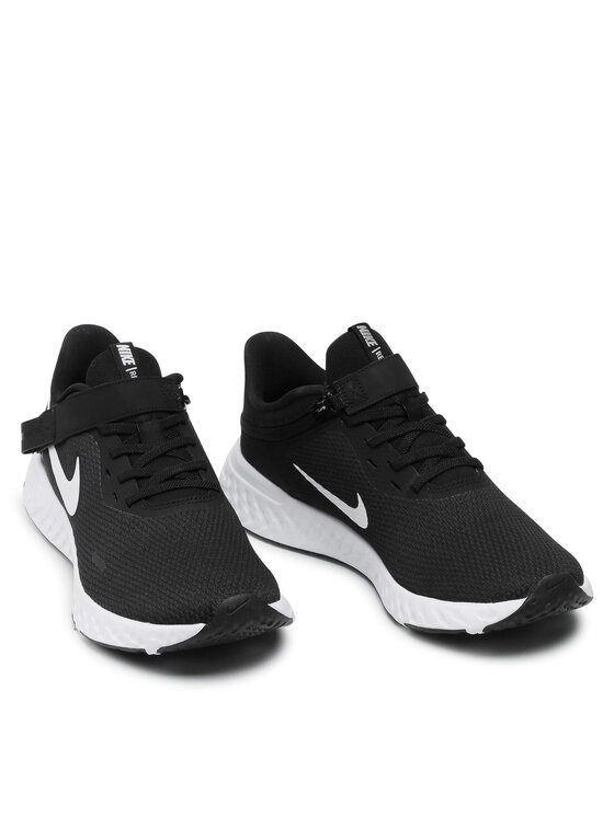 Nike Buty do biegania Nike Revolution 5 Flyease BQ3211 004 Czarny