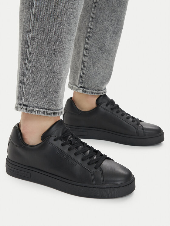 Armani Exchange Снікерcи Armani Exchange XM000141 AF11912 UC001 Чорний