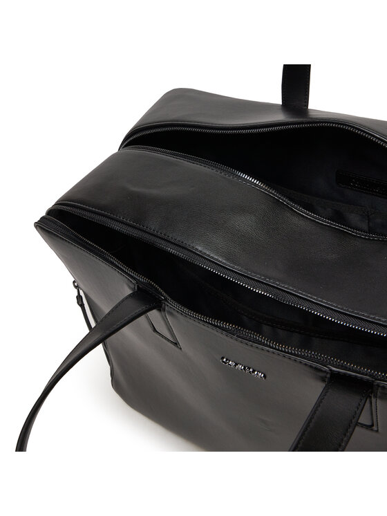 Calvin Klein Geantă de weekend Calvin Klein Line Qulit Pu Weekender K50K511880 Negru