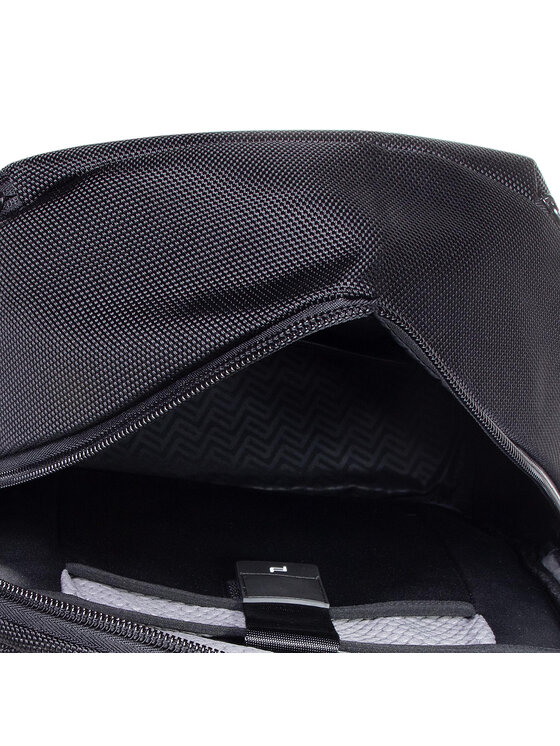 Porsche Design Kuprinės Porsche Design Roadster 4.1 4090002800 Juoda