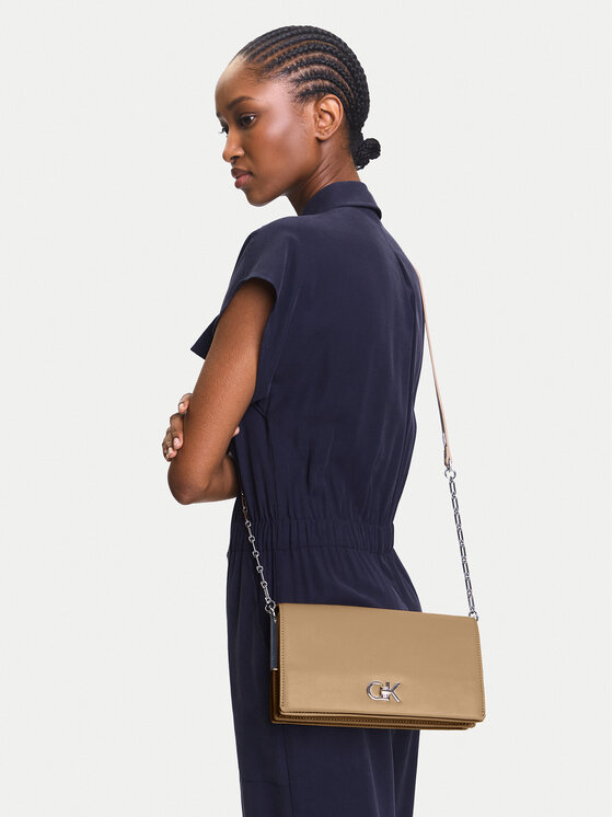 Calvin Klein Ročna torba Calvin Klein Ck Mini Chain Bag K60K612806 Bež