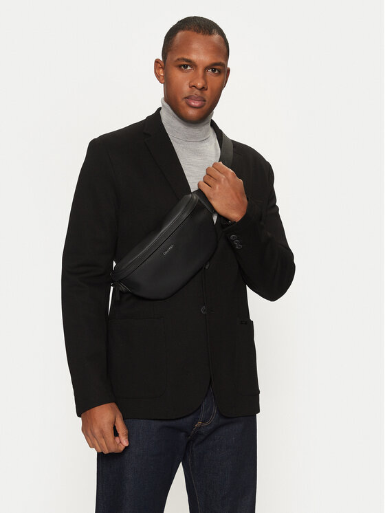 Calvin Klein Torbica za okrog pasu﻿ Calvin Klein Ck Must Waistbag K50K512786 Črna