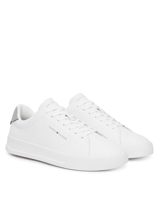Tommy Hilfiger Laisvalaikio batai Tommy Hilfiger Th Court Core Ess Leather FM0FM05367 Balta
