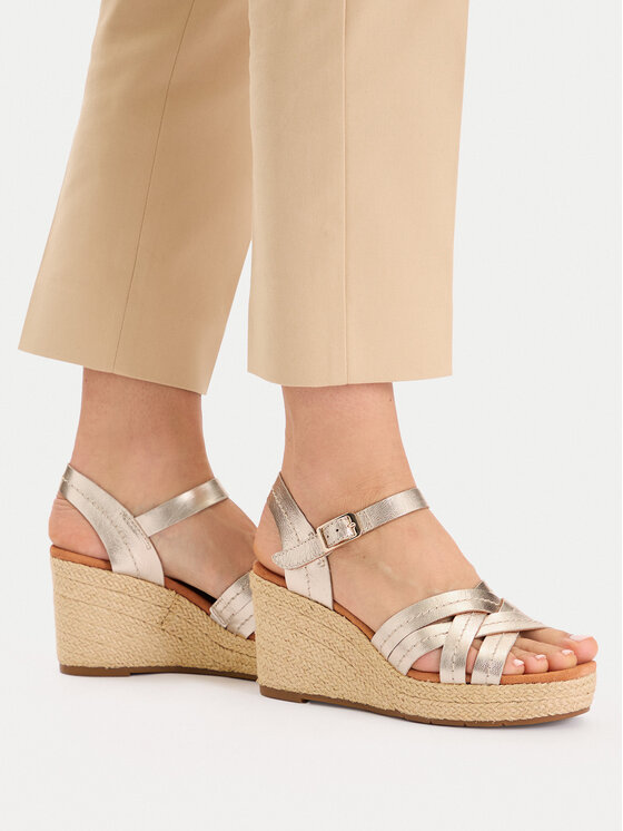 Clarks Espadrilles Clarks Sabina Strap 26181463 Arany