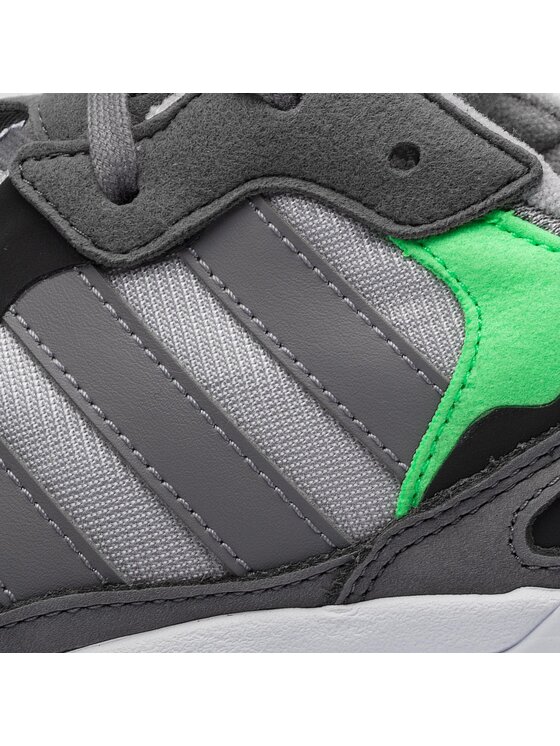 adidas Sneakersy adidas Yung-96 F35020 Sivá