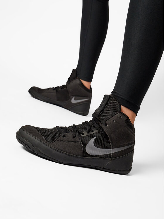 Nike Boksa apavi Nike Fury A02416 010 Melns