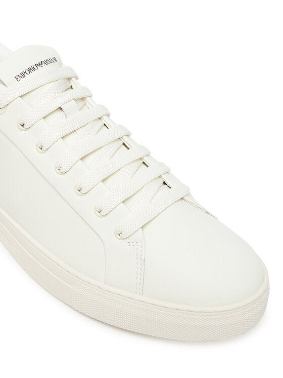 Emporio Armani Снікерcи Emporio Armani EM003844 AF20004 U0003 Білий
