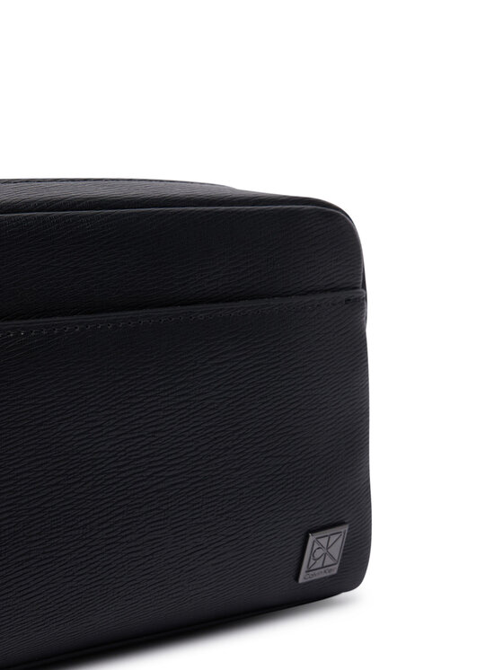 Calvin Klein Brašna Calvin Klein LV04D1284G Černá
