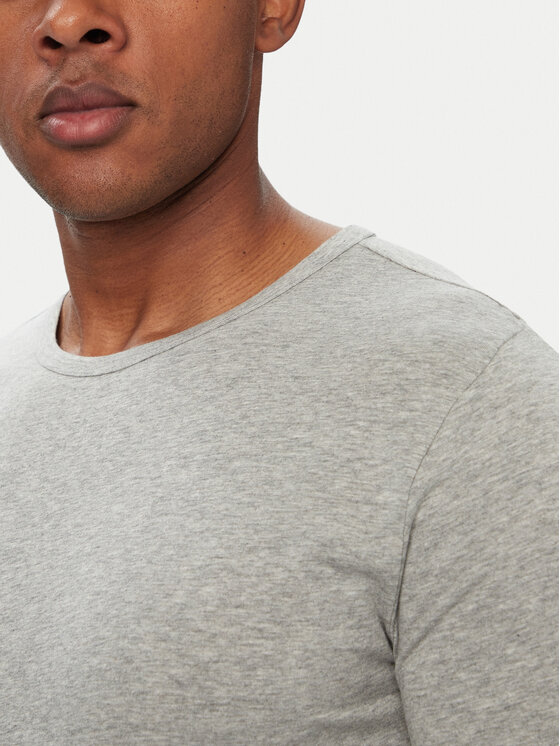 Tommy Hilfiger Tommy Hilfiger Conjunto de camisetas UM0UM03933 De color Slim Fit