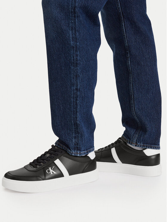 Calvin Klein Sneakersy Calvin Klein Classic Cups Lace Lth Emb Tongue HM0HM02237 Čierna