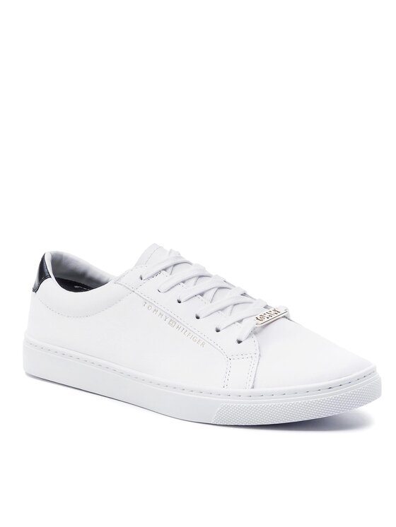 Tommy Hilfiger Superge Tommy Hilfiger Essential Sneaker FW0FW03682 Bela