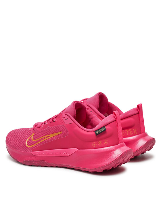 Nike Buty do biegania Nike Nike Juniper Trail 2 GORE-TEX Różowy