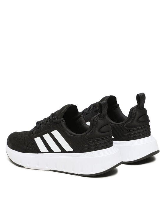 adidas Снікерcи adidas Swift Run ID4981 Чорний