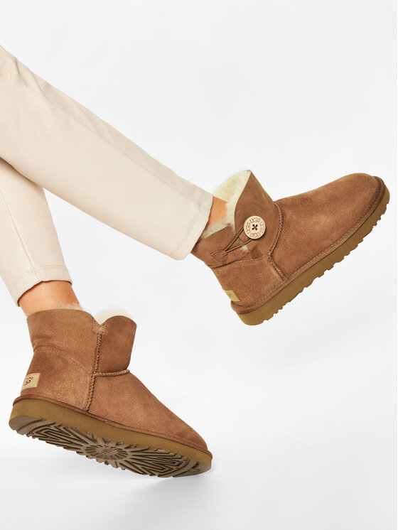 Ugg Снігоходи Ugg W Mini Bailey Button II 1016422 Коричневий