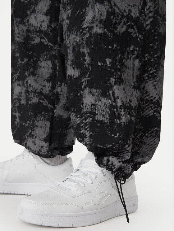 Reebok Reebok Pantalones de chándal Aleksey RK25717CCM Gris Regular Fit