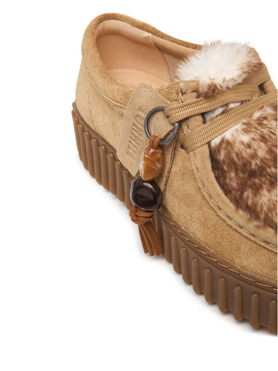 Clarks Туфлі Clarks Torhill Bee 26327766 Бежевий