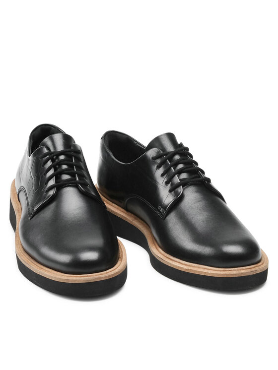 Clarks Nizki čevlji Clarks Baille Stitch 261631164 Črna
