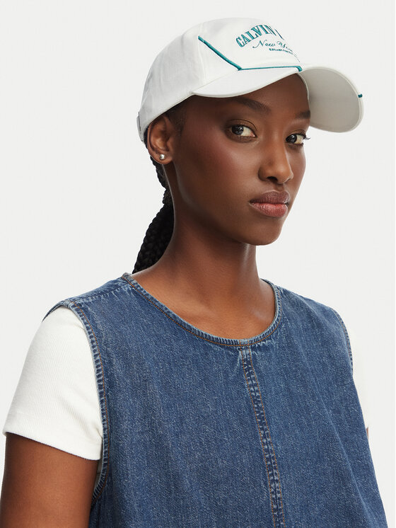 Calvin Klein Šiltovka Calvin Klein LV04F5063G Biela