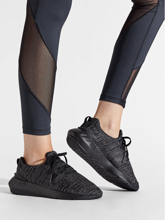 adidas Снікерcи adidas Swift Run 22 J GW8166 Чорний