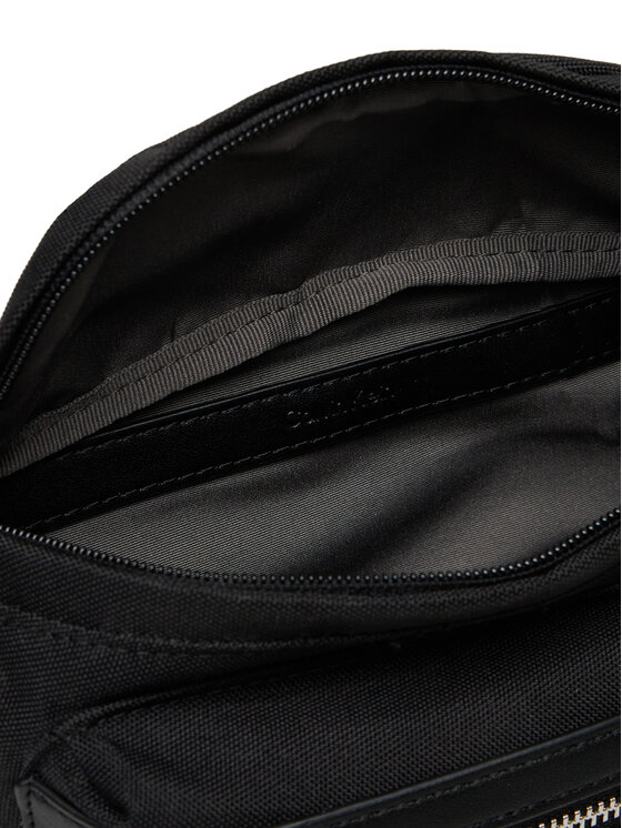 Calvin Klein Τσαντάκι Μέσης﻿ Calvin Klein Contrast Belt Bag LV04D3073G Μαύρο