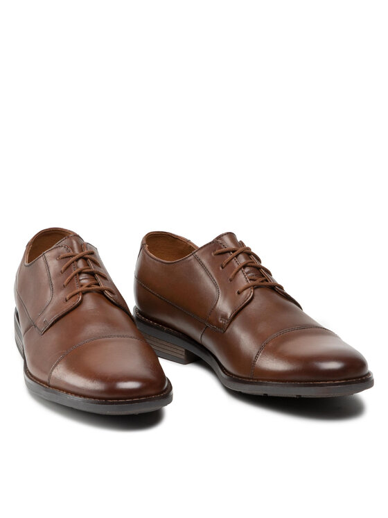 Clarks Īsi apavi Clarks Becken Cap 261231387 Brūns