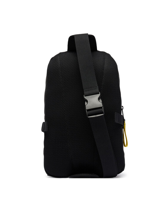 Tommy Jeans Torbica za okrog pasu Tommy Jeans Tjm Daily Elevated Sling Bag AM0AM14216 Črna